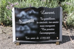Plaque funeraire personnalis&eacute;e, logiciel de composition en ligne, devis instantan&eacute;
