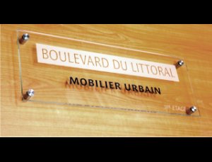 signal�tique verre
