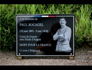 Plaque funeraire en granit &agrave; poser